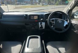 
										2017 Toyota Hiace LWB KDH201R MY16 full									