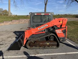 
										2015 KUBOTA SVL75-2 Skid Steer Loader full									