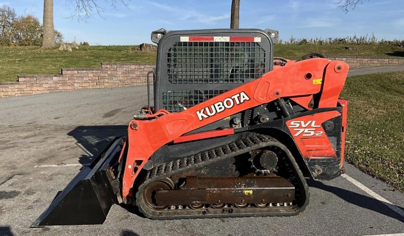 
								2015 KUBOTA SVL75-2 Skid Steer Loader full									