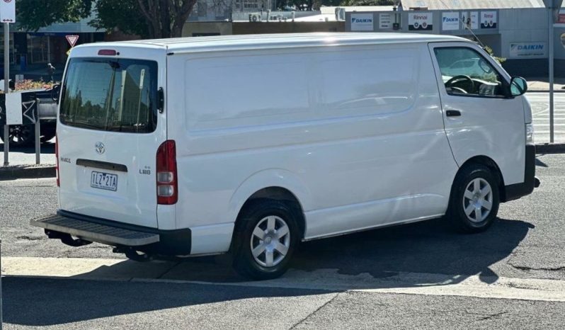 
								2017 Toyota Hiace LWB KDH201R MY16 full									