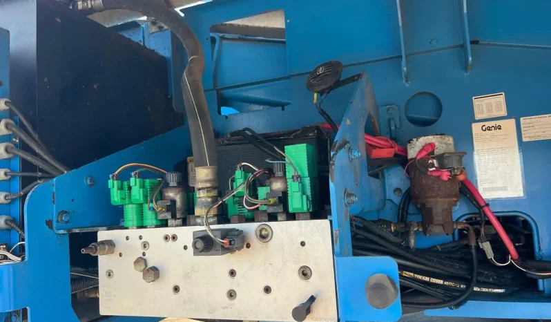
								2006 GENIE S60 Telescopic Boom full									