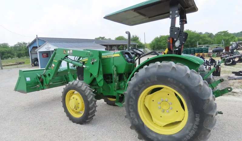 
								2016 John Deere 5065E Tractor full									