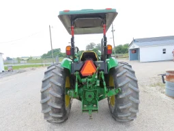 
										2016 John Deere 5065E Tractor full									