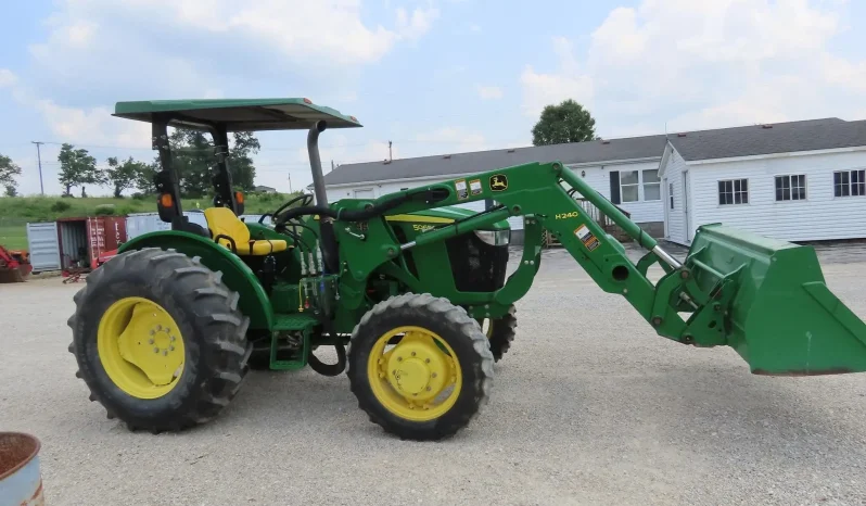 
								2016 John Deere 5065E Tractor full									