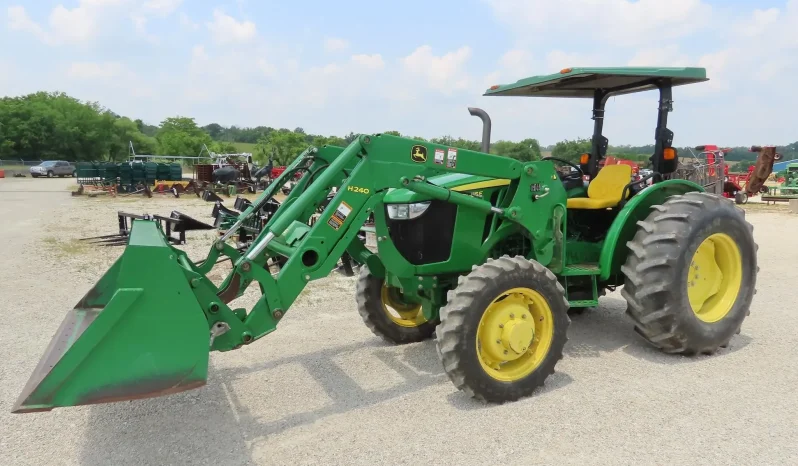 
								2016 John Deere 5065E Tractor full									